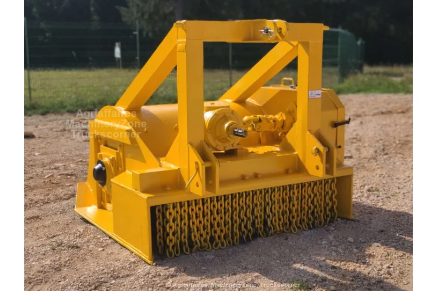 Мульчувач деревини, пнів і коренів KIRPY BP 135