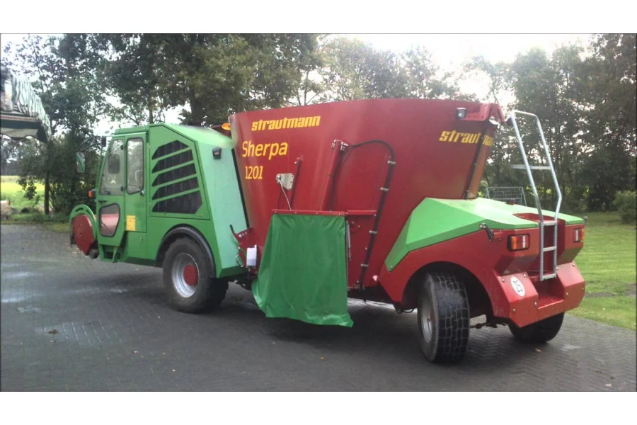 Кормороздавач STRAUTMANN Sherpa 1201
