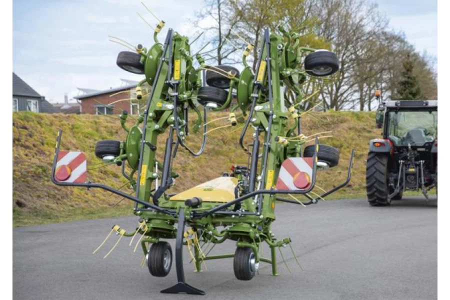 Ворушилка KRONE Vendro T 900