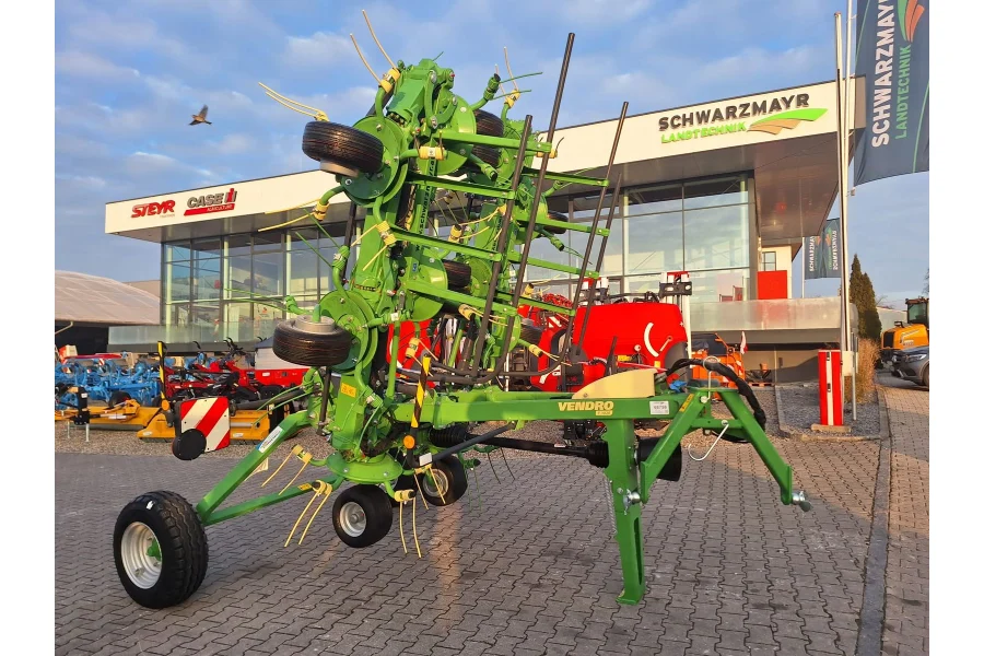 Ворушилка KRONE Vendro T 1020