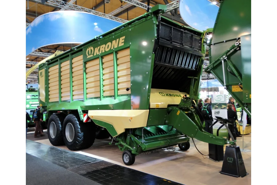 Саморозвантажувальний причіп KRONE MX 370