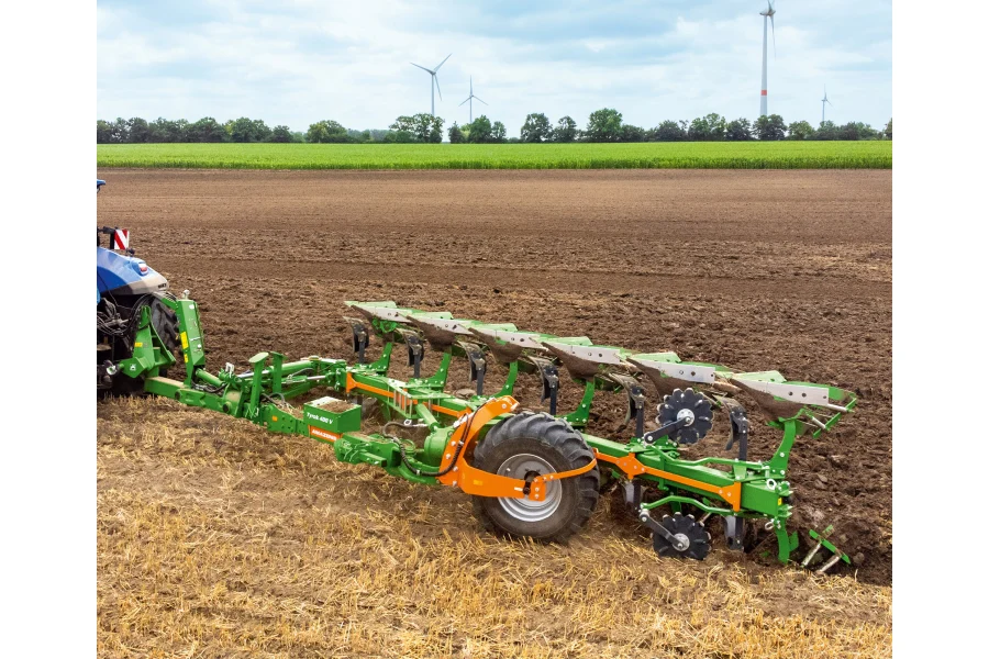 Напівпричіпний оборотний плуг AMAZONE Tyrok 400