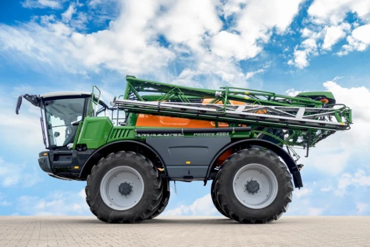 AMAZONE Pantera 4504