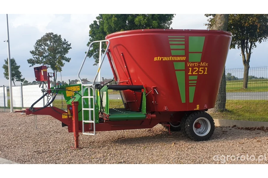 Кормороздавач STRAUTMANN Verti-Mix 1251 L