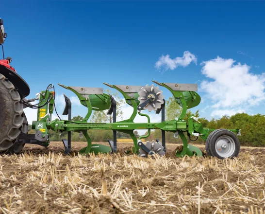 Навесной оборотный плуг AMAZONE Cayros M