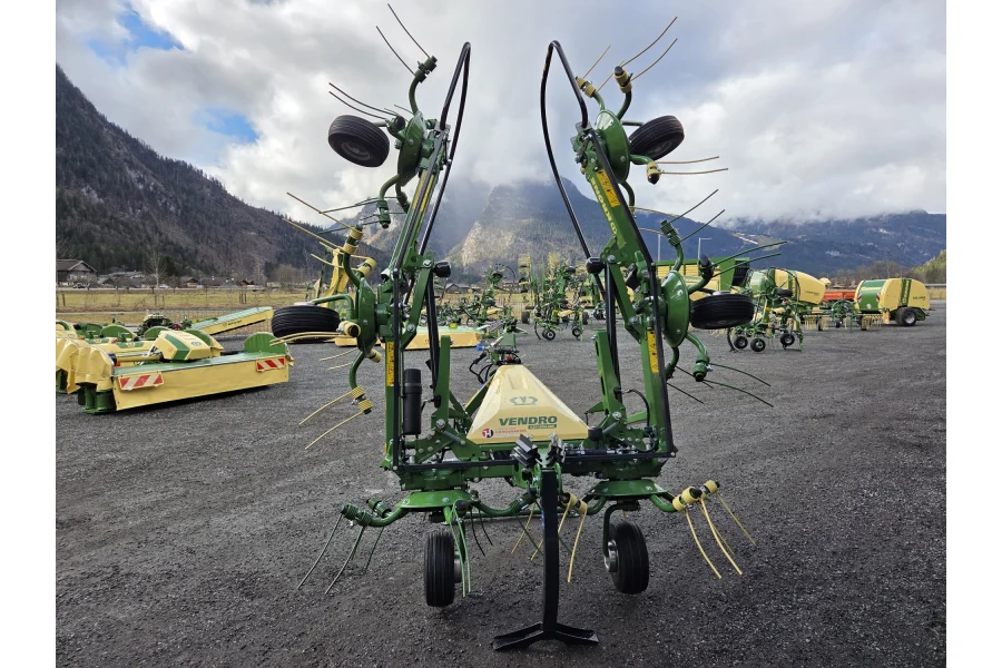 Ворушилка KRONE Vendro Highland 620