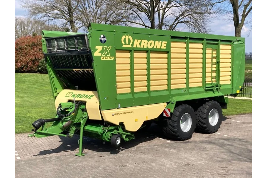 Саморозвантажувальний причіп KRONE ZX 430