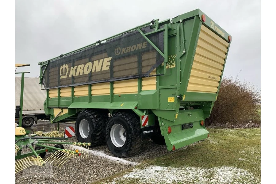 Саморазгружающийся прицеп KRONE TX 460