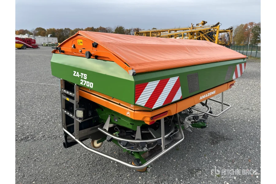 Розкидач добрив AMAZONE ZA-TS 2700 Pro