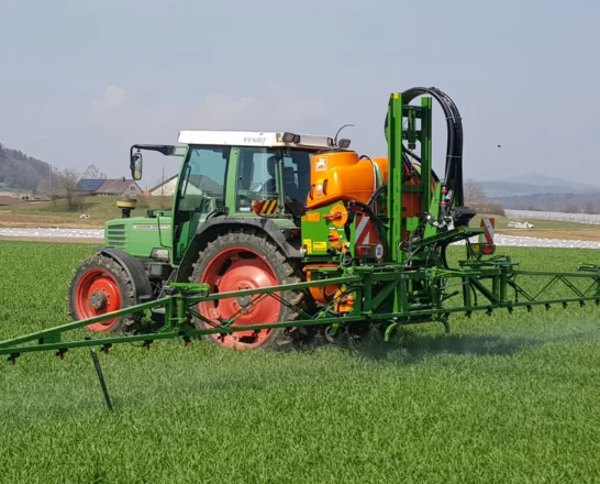 AMAZONE UF 901